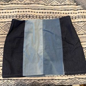 Denim skirt